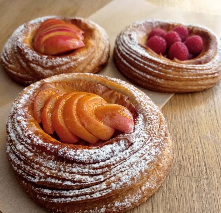 croissants fruits saison
